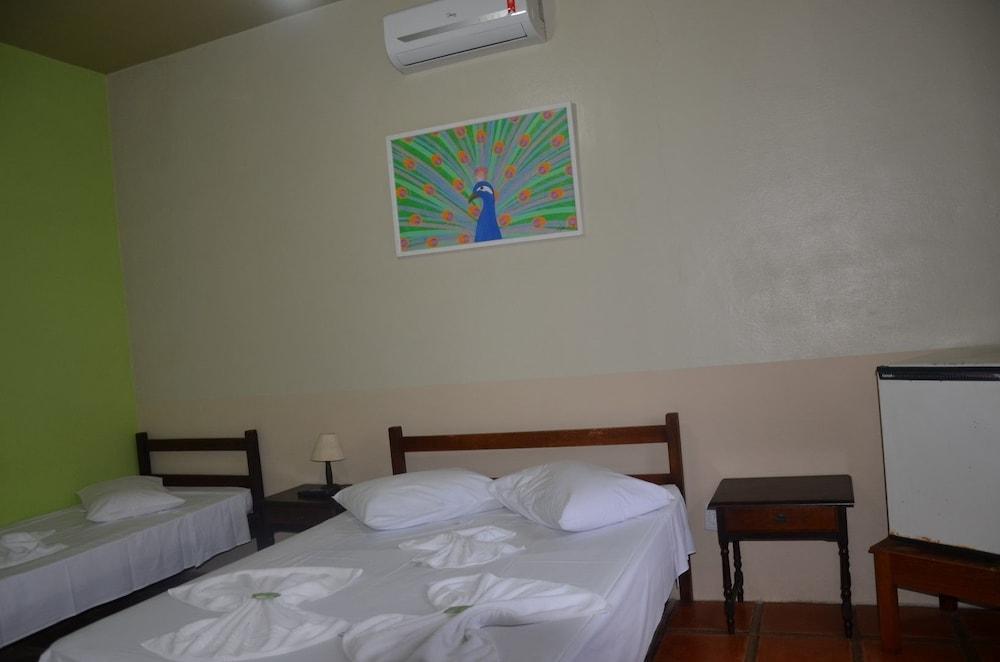 Pousada Recanto Da Ladeira Parati Esterno foto